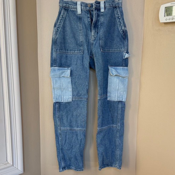 PacSun Denim - Women’s Blue Denim Cargo Jeans size 24 like new